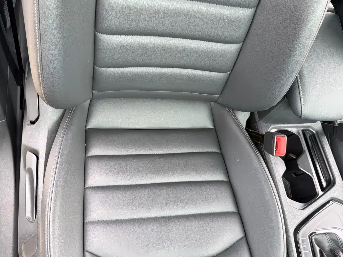 Volkswagen Tharu 2020 280TSI 2WD Luxury Edition China V фото 11