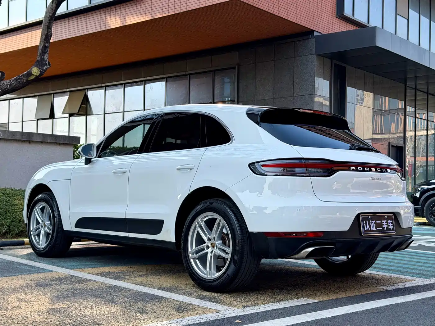 Porsche Macan 2020 Macan 2.0T фото 8