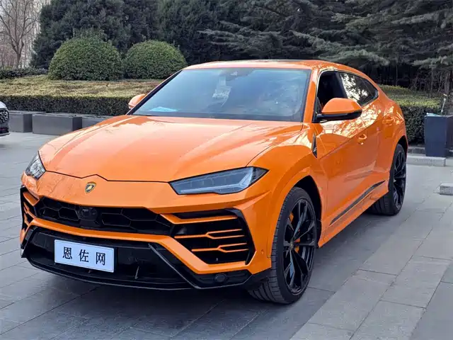 Lamborghini Urus 2021 4.0T V8