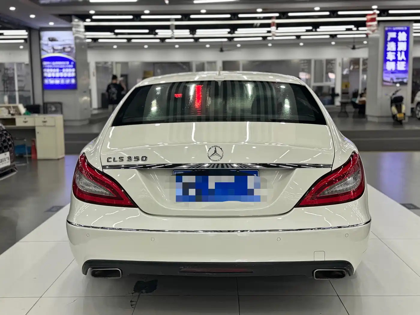 Mercedes-Benz CLS 2012 CLS 300 CGI фото 10