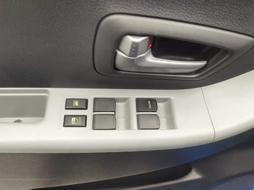 Suzuki Alto 2014 2013 1.0L Automatic Deluxe