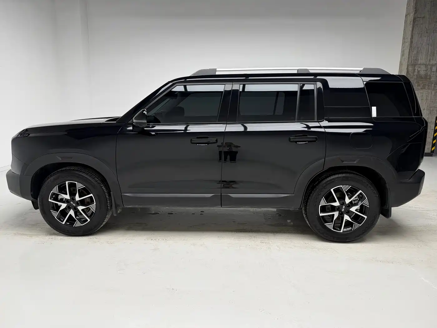 BAIC ORV Beijing Off-Road BJ30 2024 1.5T Light Off-Road Pro Edition фото 9