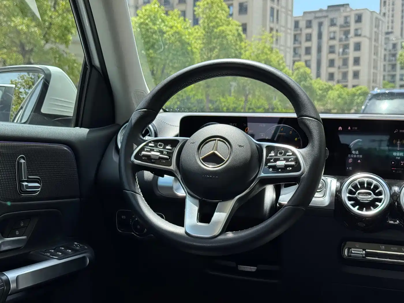 Mercedes-Benz GLB 2020 GLB 200 Dynamic фото 7