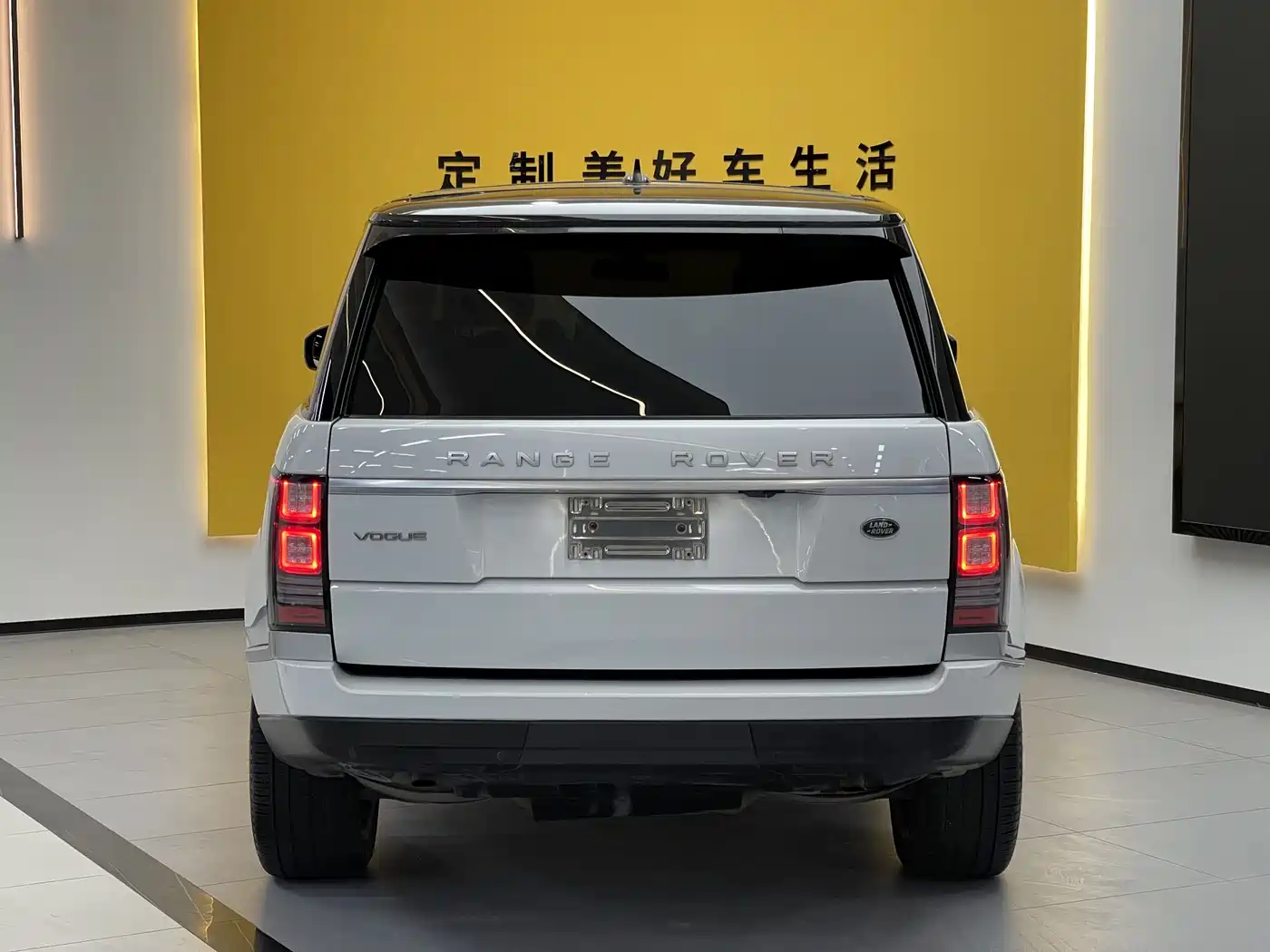 Land Rover Range Rover 2016 3.0 SC V6 Vogue фото 6