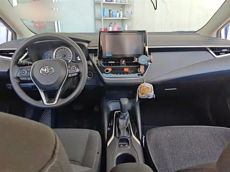 Toyota Corolla 2021 1.2T S-CVT Sport Edition фото 12