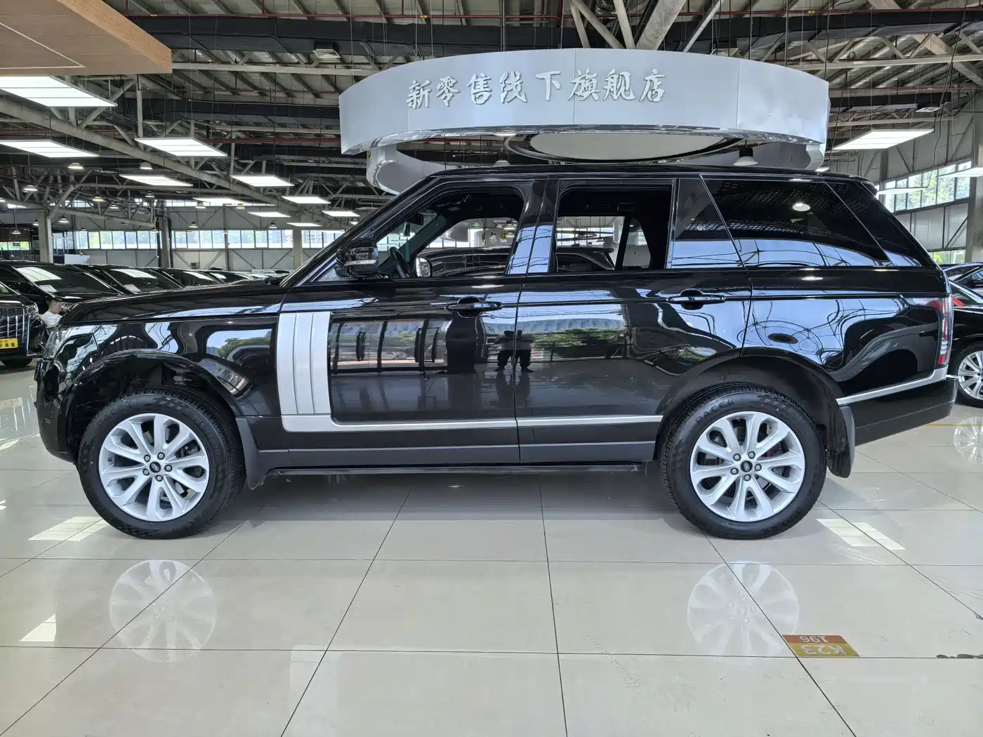 Land Rover Range Rover 2015 3.0 SC V6 Vogue фото 5