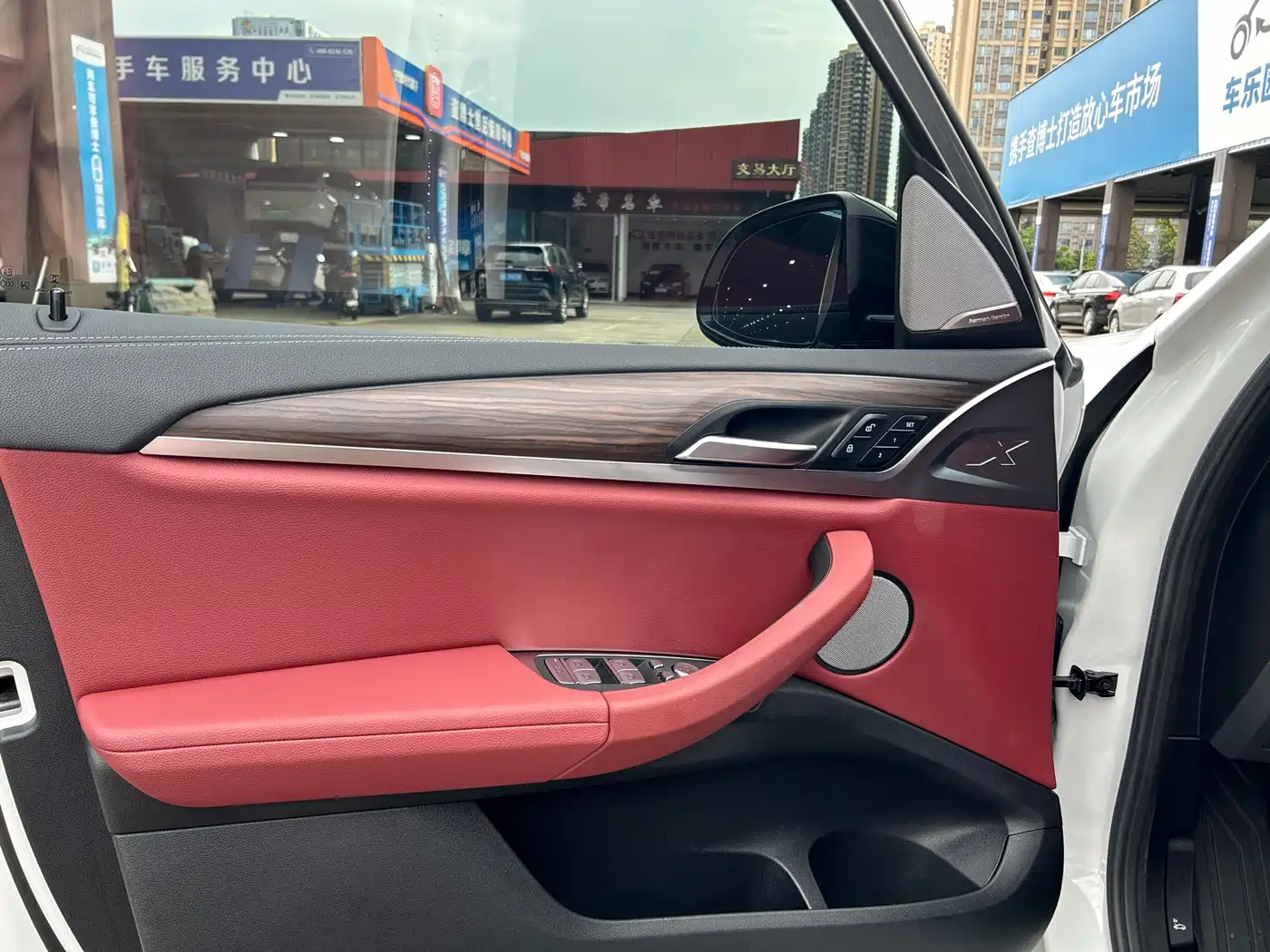 BMW X3 2023 xDrive30i Leading M Night Package фото 18