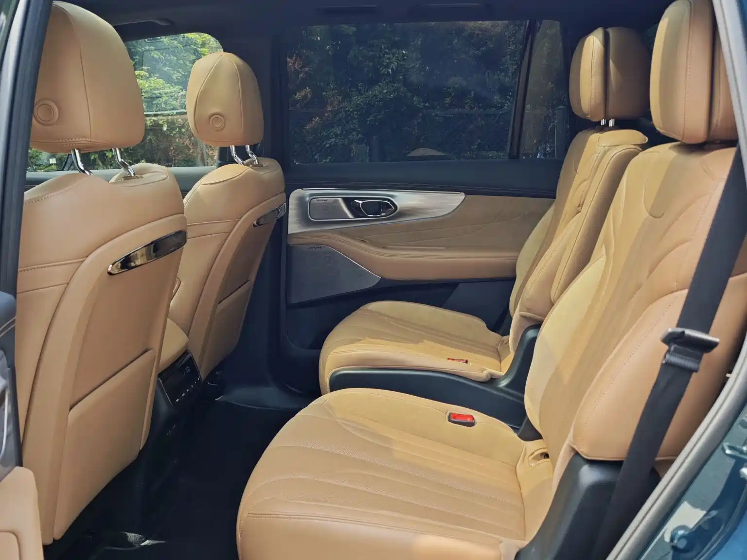 Photo 6 - GAC Trumpchi GS8