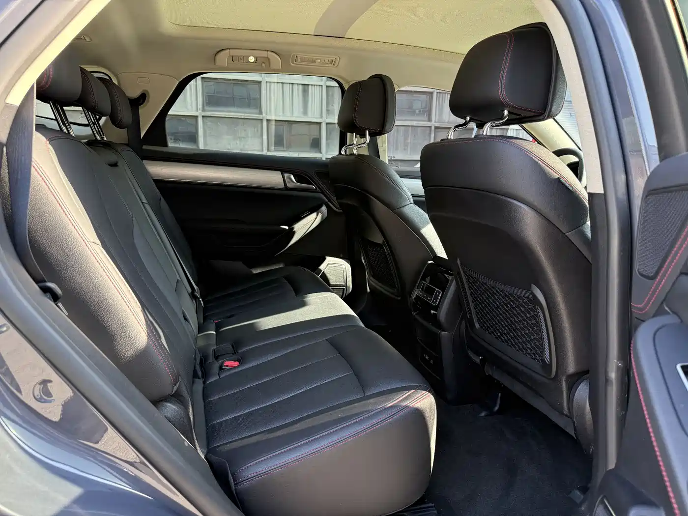 BYD Tang New Energy 2019 EV600D 4WD Smart Connect Genesis Edition фото 11