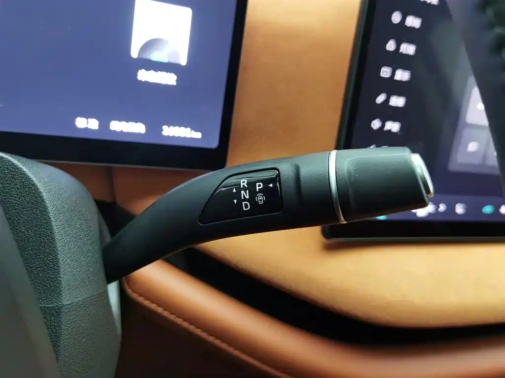 WEI PAI WEI BRAND BLUE MOUNTAIN