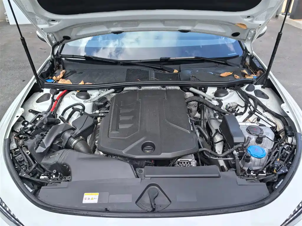 Photo 12 - Audi A5L