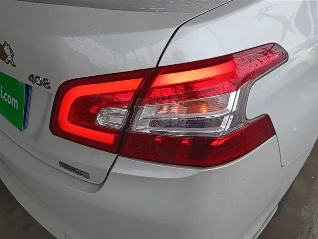 Peugeot 408 2018 350THP Automatic Luxury Edition фото 8