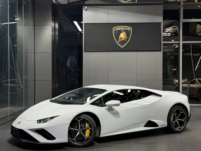 Lamborghini Huracán Huracán EVO RWD