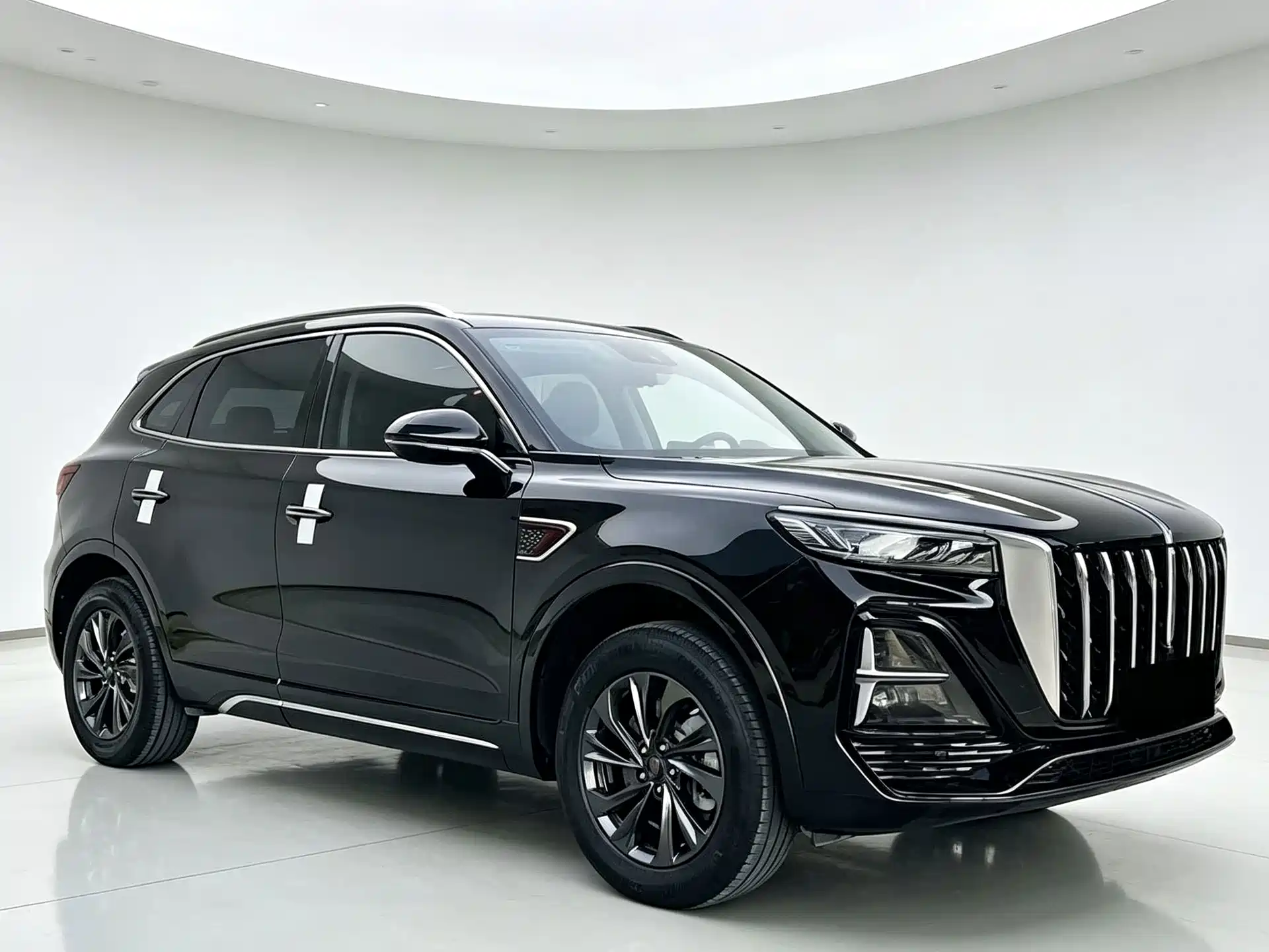 Photo 3 - Hongqi HS5