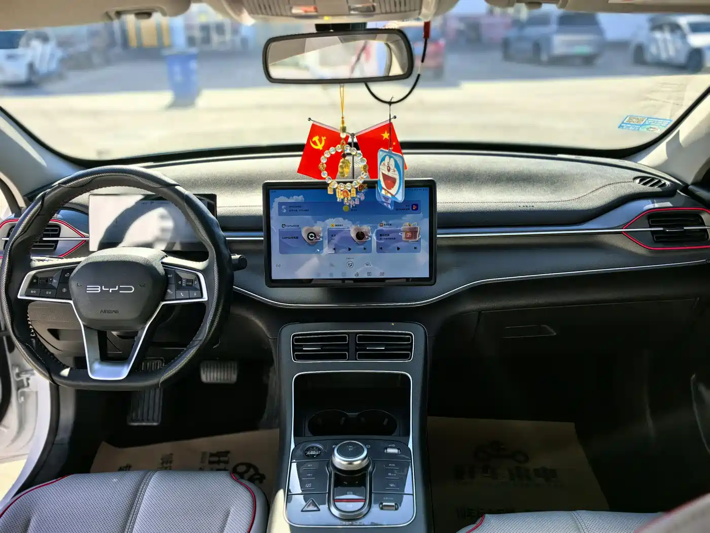 BYD Destroyer 05 2022 DM-i 55KM Luxury фото 9