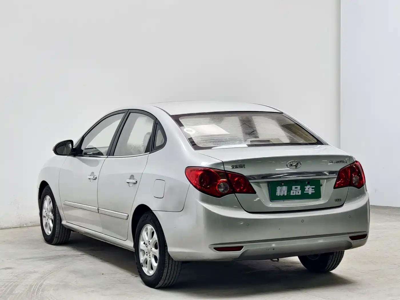 Hyundai Elantra 2010 2011 1.6L Automatic Luxury
