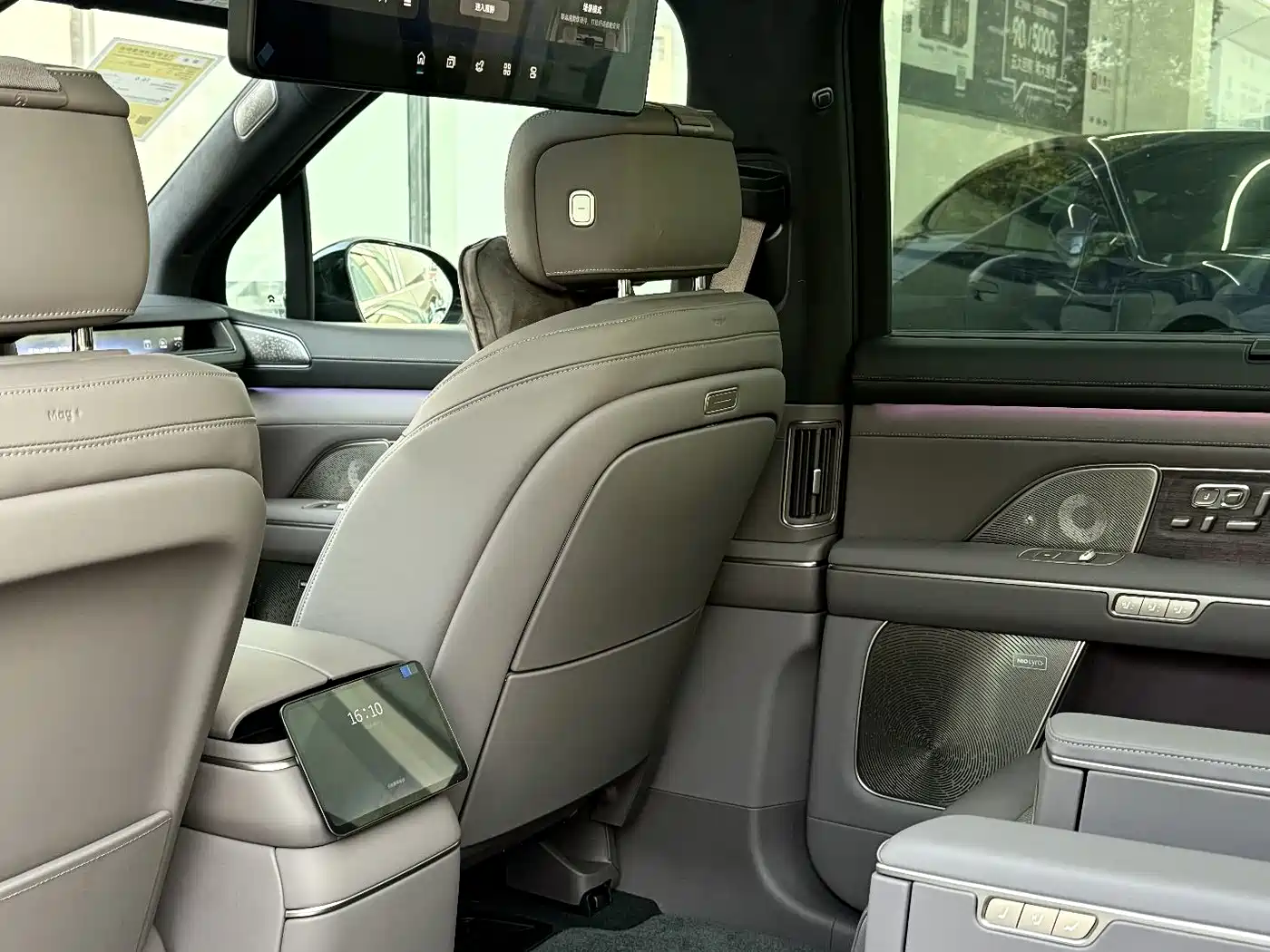 NIO ES8 2025 Model 6-Seat Executive Luxury Edition фото 12