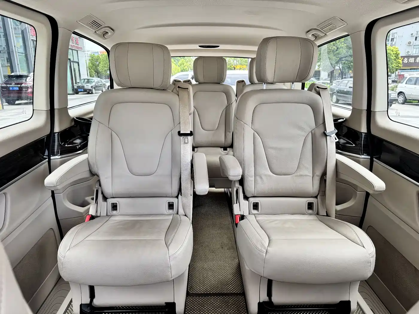 Mercedes-Benz V-Class 2016 V 260 Navigator фото 10