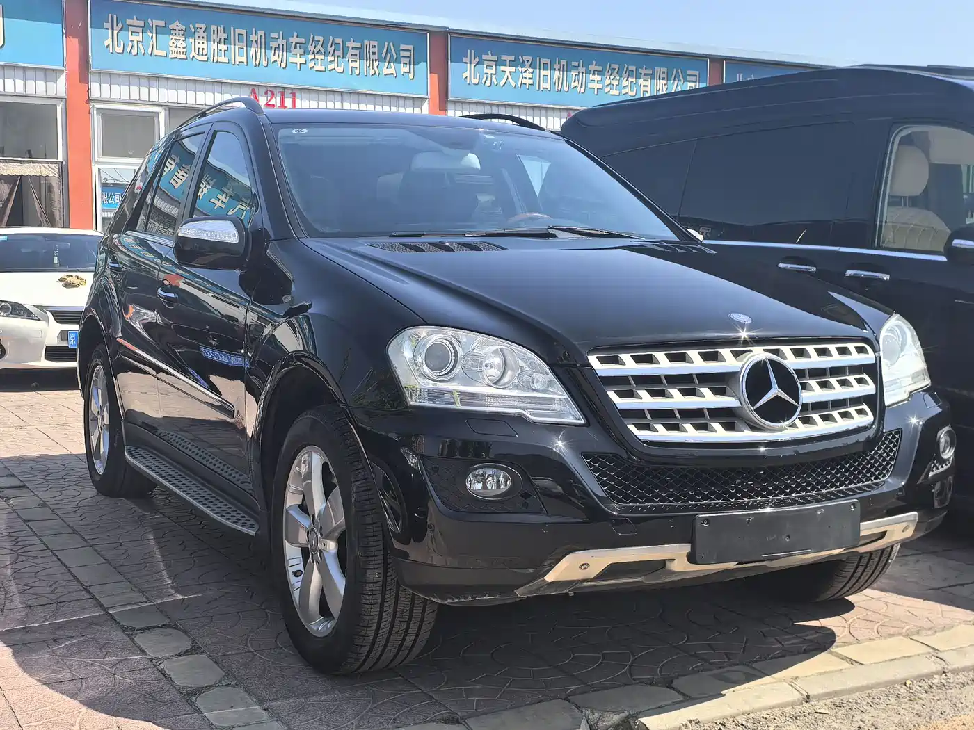 Mercedes-Benz M-Class 2008 Model ML 500 4MATIC фото 3