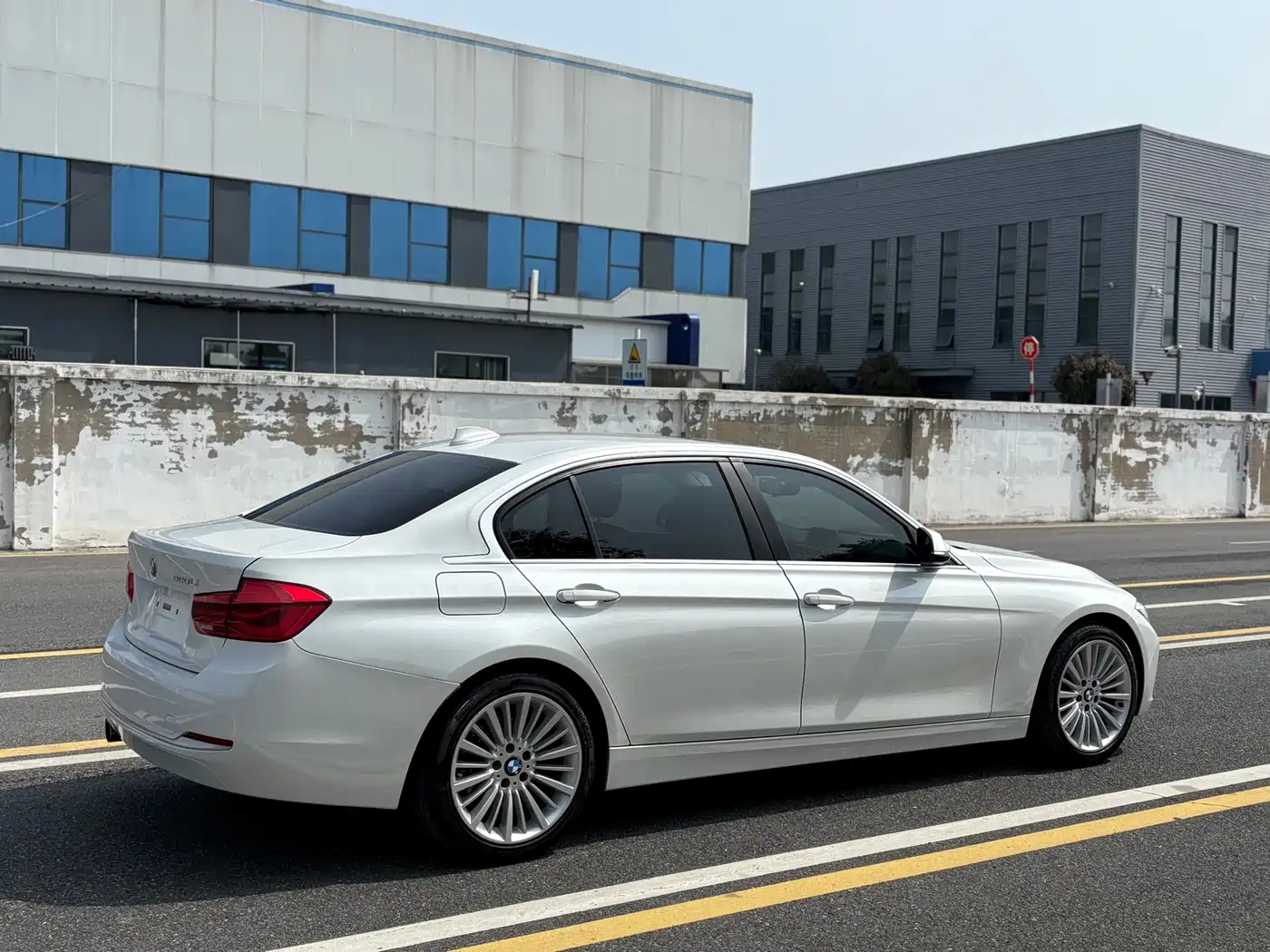 BMW 3 Series 2018 320Li Fashion Style фото 6