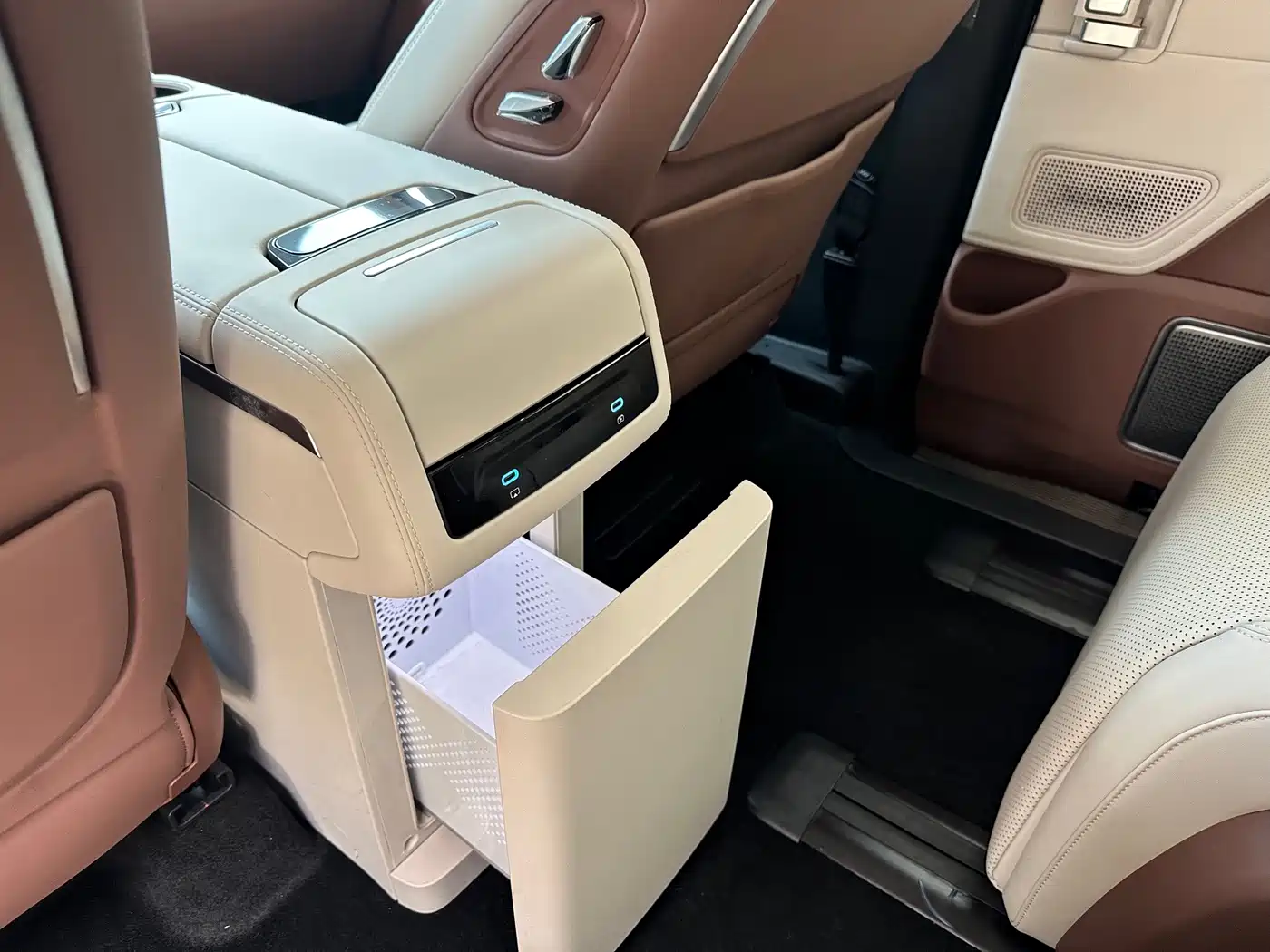 BYD Xia 2025 2025 DM-i 1.5T 180km Excellence