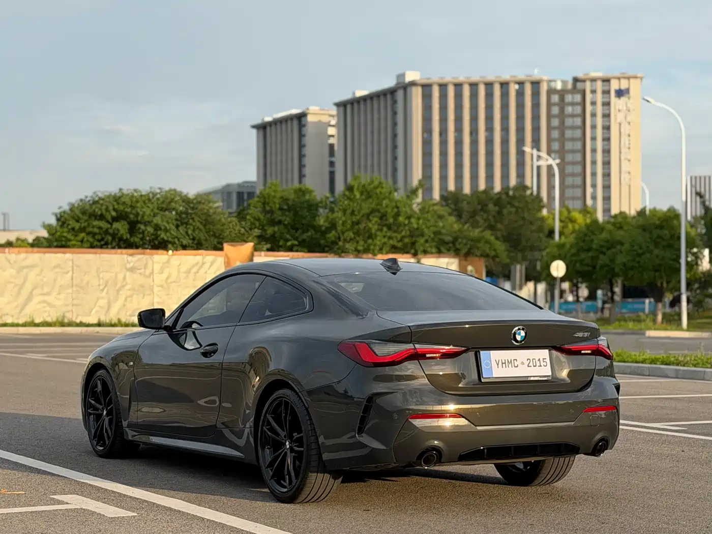 BMW 4 Series 2022 Facelift 425i M Sport Shadow Edition фото 16