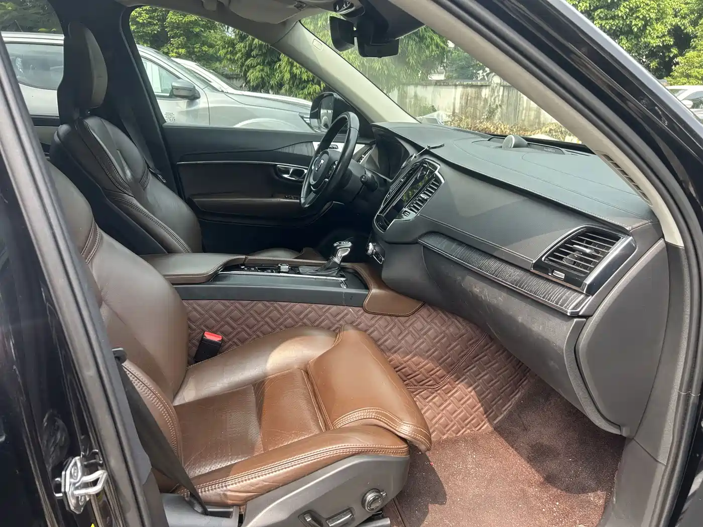 Фото 5 - Volvo XC90