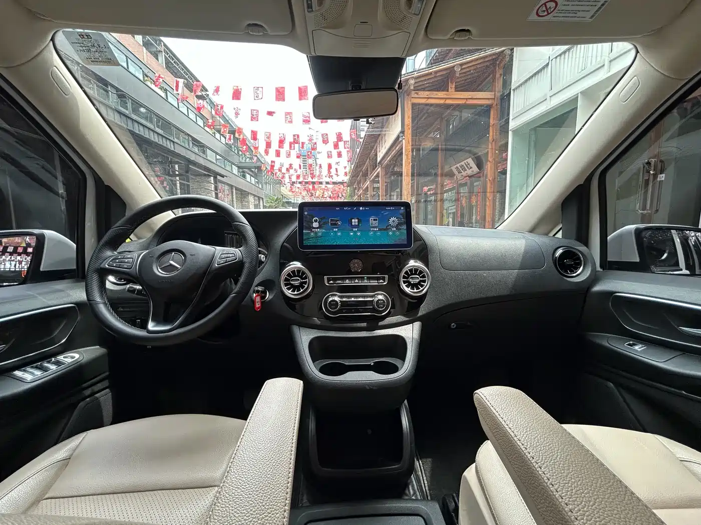 Mercedes-Benz Vito 2021 2.0T Business Edition 7-seater фото 6