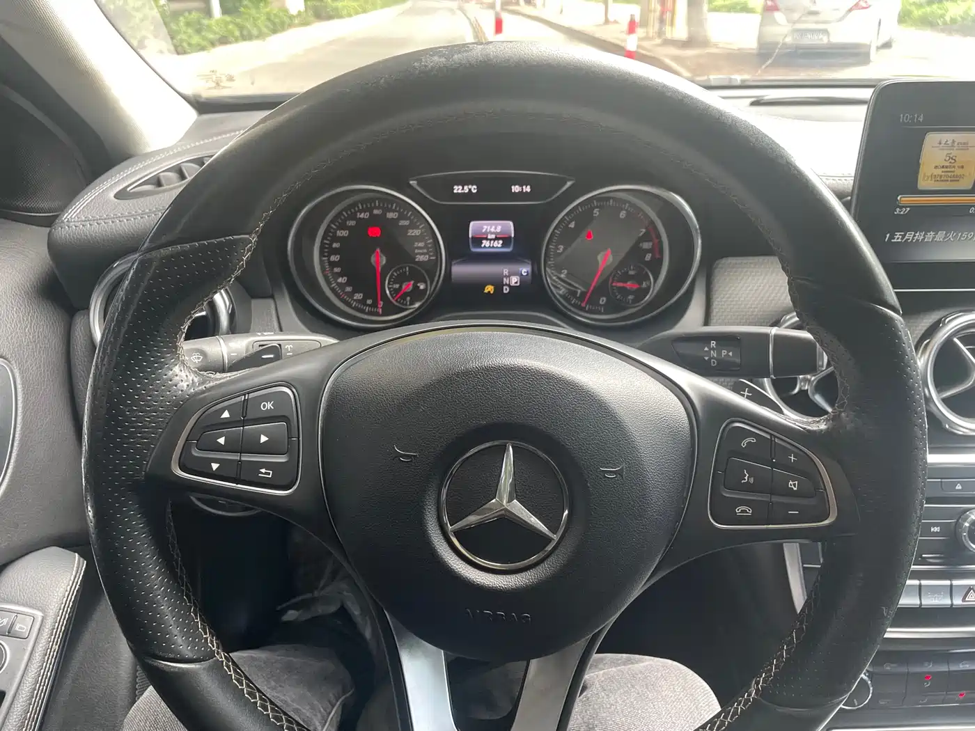 Mercedes-Benz GLA 2017 GLA 220 4MATIC Fashion фото 6