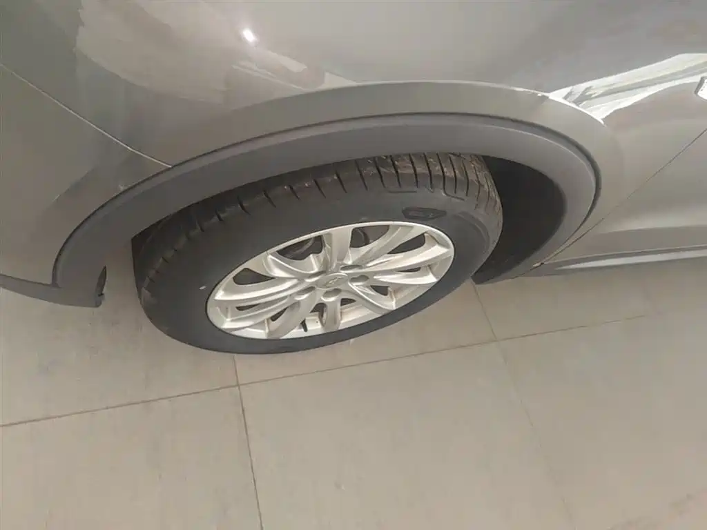 Cadillac XT4 2018 Model 28T 2WD Technology фото 23