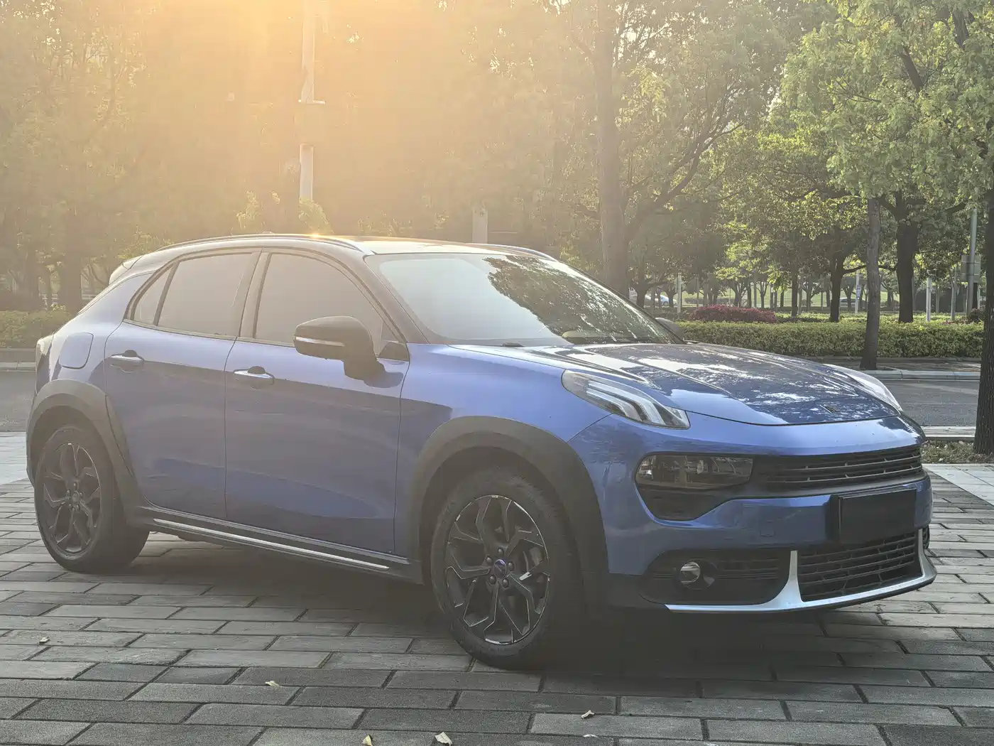 Lynk & Co 02 2018 1.5T DCT 2WD Shine Edition China V фото 3