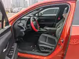 Photo 5 - Lexus UX