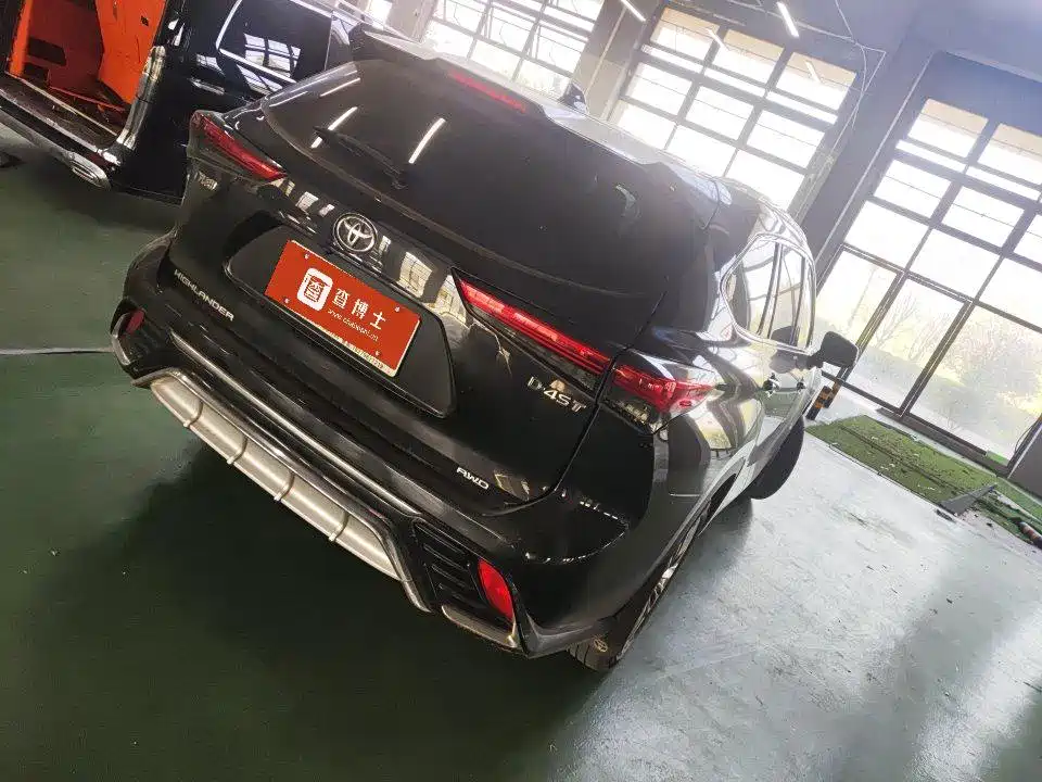 Toyota Highlander 2023 2022 380T 4WD Luxury 7-Seater