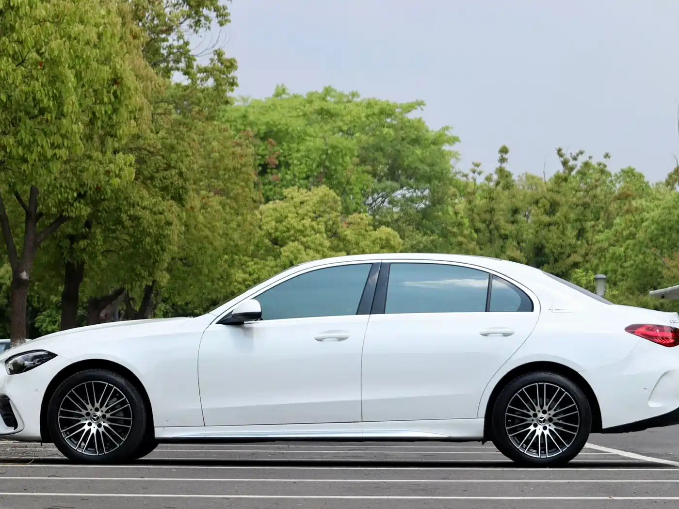 Mercedes-Benz C-Class 2023 C 260 L Sport фото 6