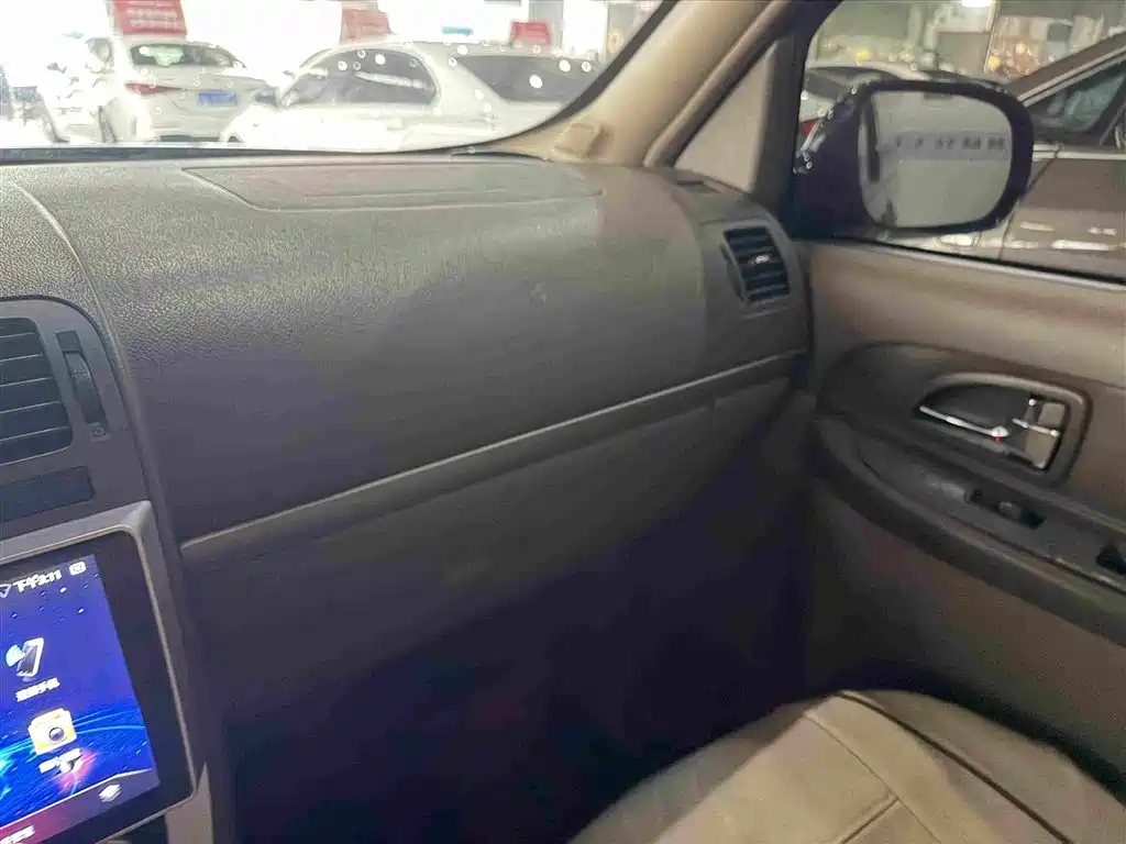 Фото 8 - Buick GL8