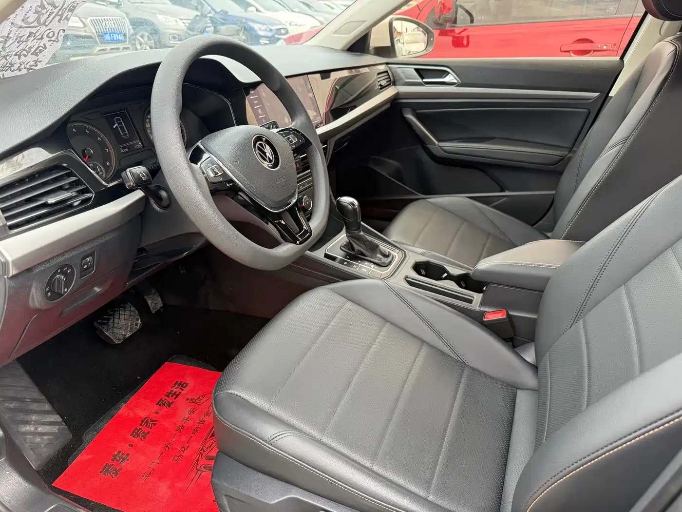 Volkswagen Lavida 2021 1.5L Auto Comfort Edition фото 4