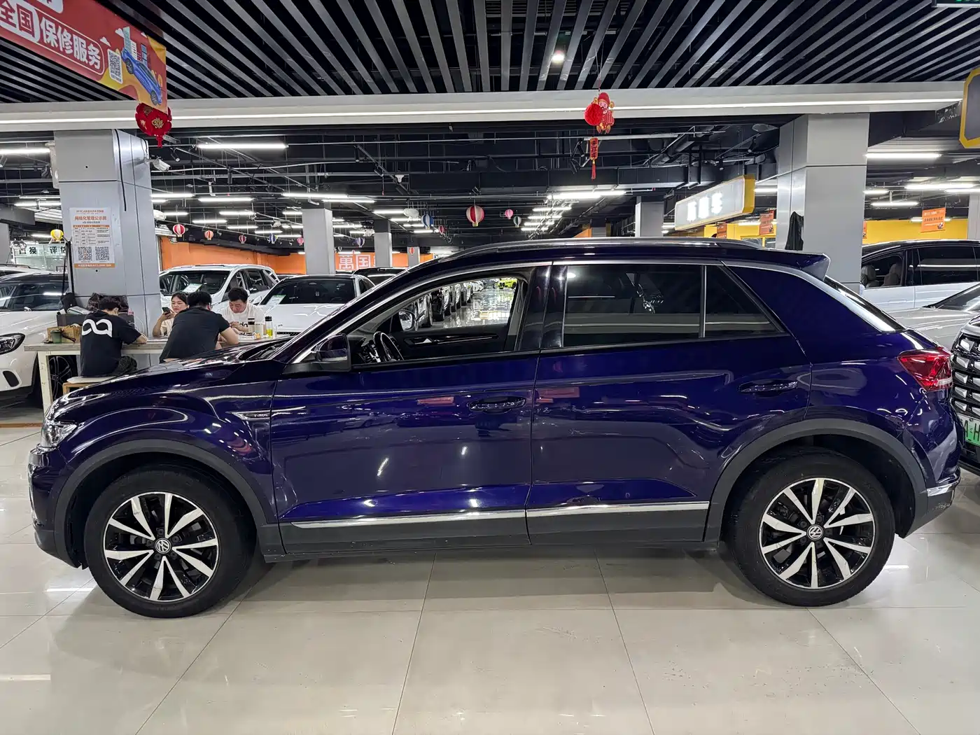 Volkswagen T-ROC 2018 280TSI DSG 2WD Comfort (China V) фото 3