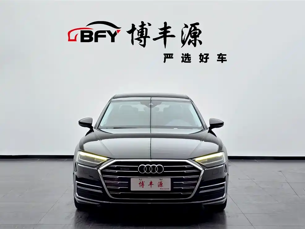 Audi A8 2021 A8L 50 TFSI quattro Comfort фото 2