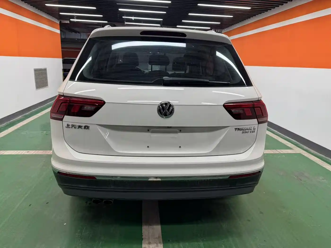 Volkswagen Tiguan L 2018 Facelift 330TSI Automatic 2WD Trend Edition фото 8