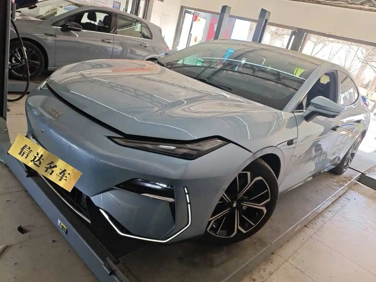 GEELY GALAXY GALAXY E8