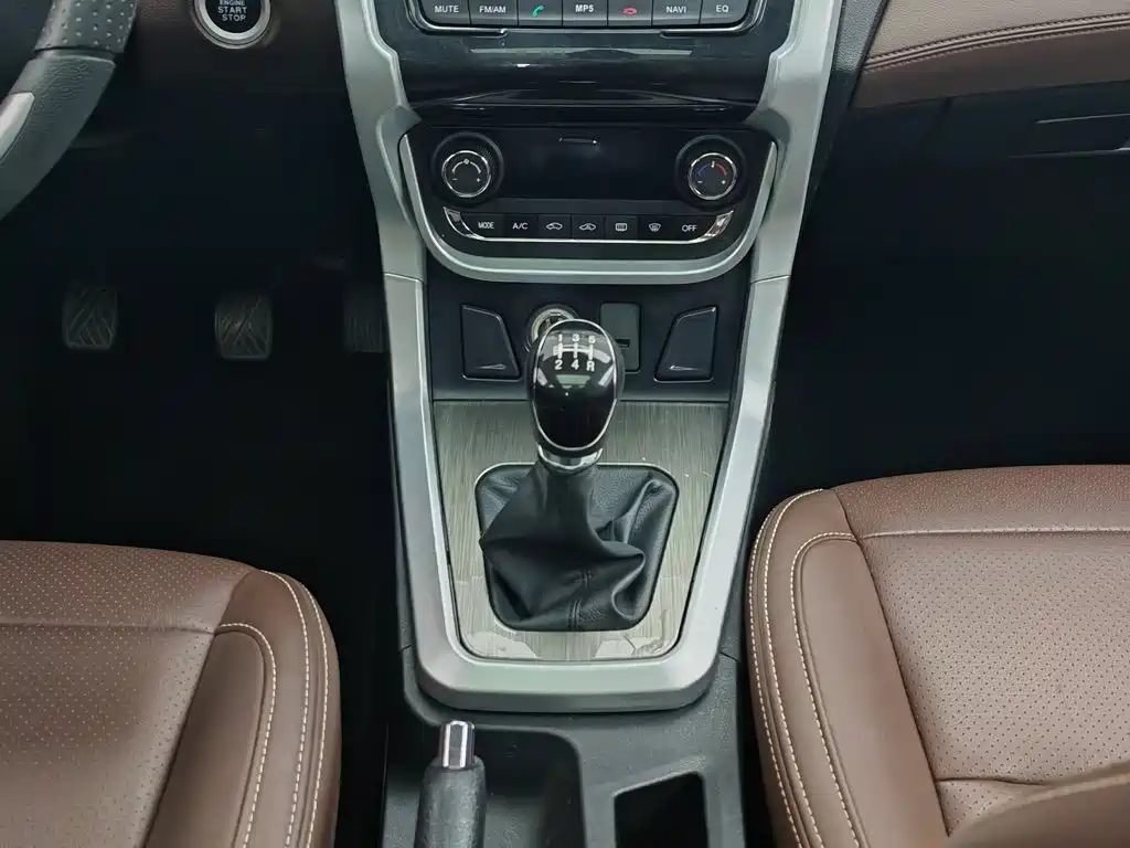Bisu Auto Bisu T3 2021 2017 1.3T Manual Luxury