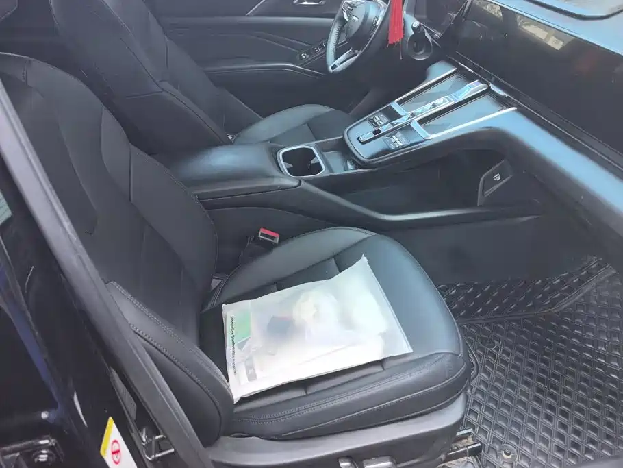 Haval Xiaolong MAX 2023 2023 1.5L Hi4 105 4WD Pilot Edition