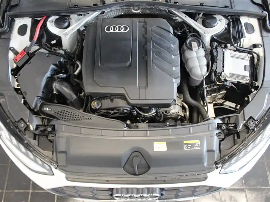 Audi A4L 2024 40 TFSI Fashion Dynamic фото 14
