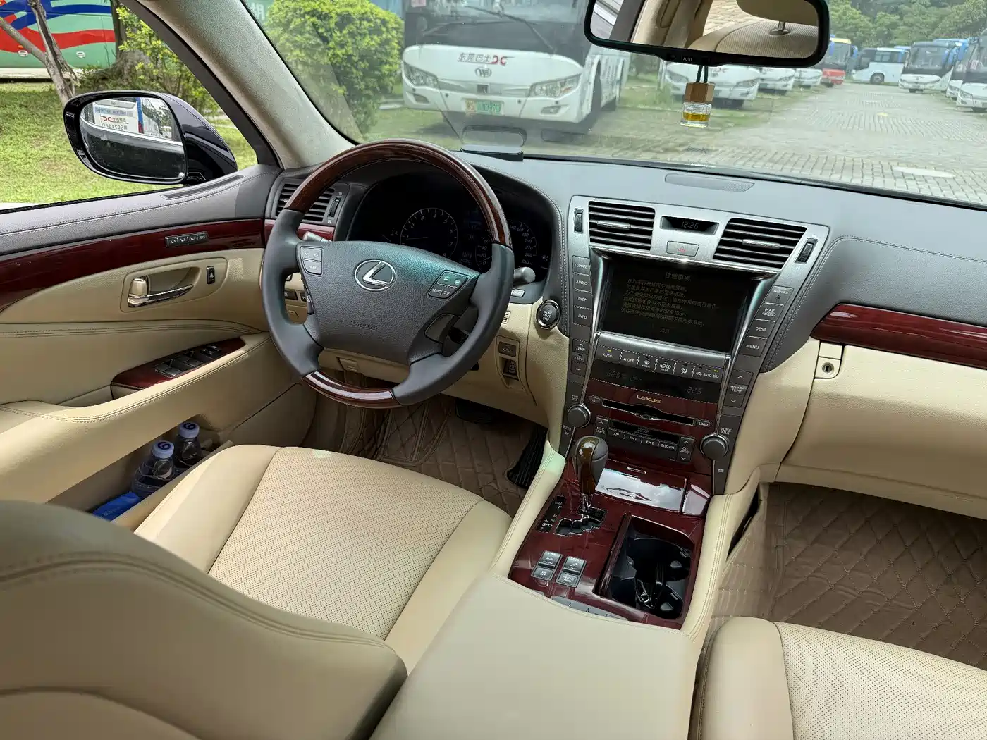 Lexus LS 2006 460L фото 10