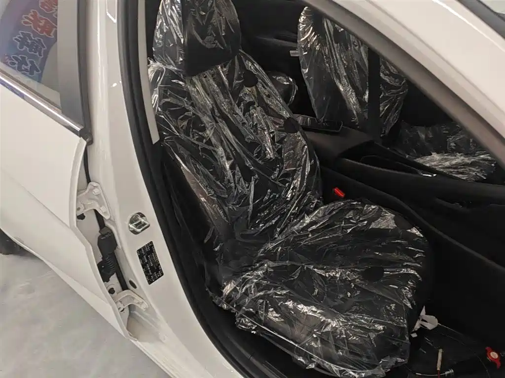 Hyundai Elantra 2023 1.5L CVT GLX Elite Edition фото 20