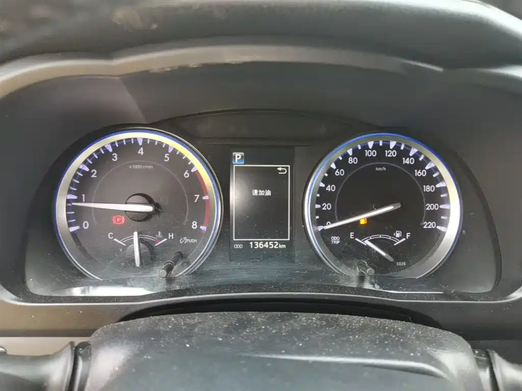 TOYOTA HIGHLANDER
