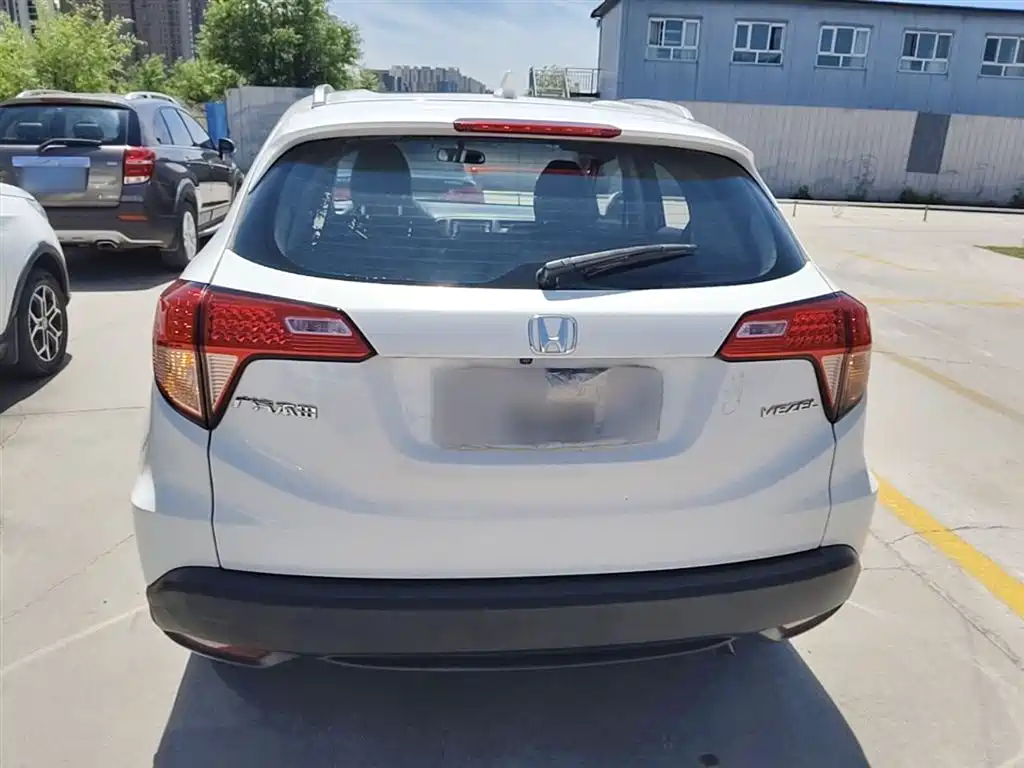 Honda Vezel 2015 2015 1.5L CVT 2WD Comfort