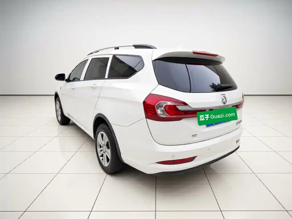 Baojun 310W 2018 2017 1.5L Manual Comfort China VI