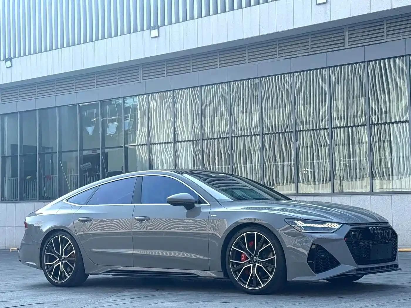 Photo 3 - Audi A7