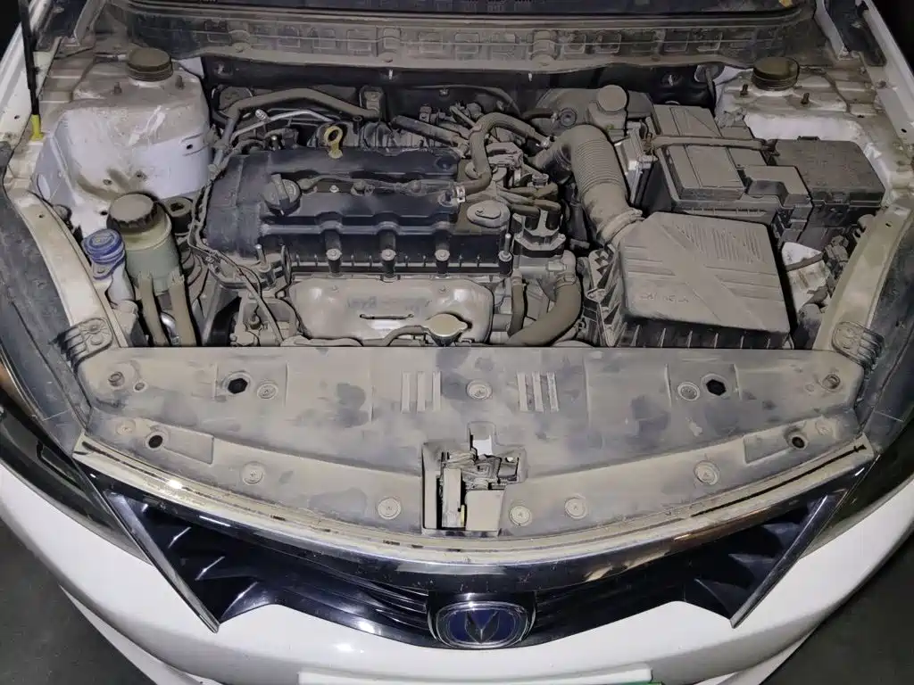 Changan Yuexiang V7 2017 2016 1.6L Manual Le Shang (China IV)